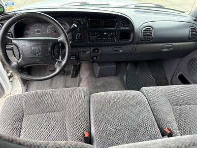 1999 Dodge Ram 3500 Laramie SLT   - Photo 21 - South Sioux City, NE 68776