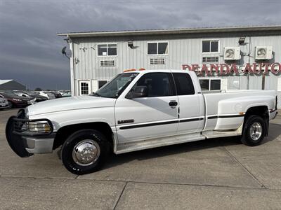 1999 Dodge Ram 3500 Laramie SLT   - Photo 2 - South Sioux City, NE 68776