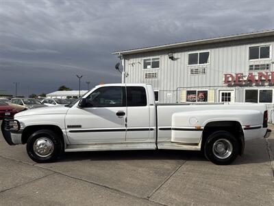 1999 Dodge Ram 3500 Laramie SLT   - Photo 3 - South Sioux City, NE 68776