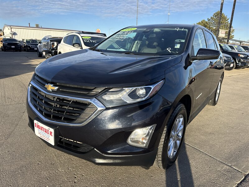 2020 Chevrolet Equinox LT   - Photo 1 - South Sioux City, NE 68776