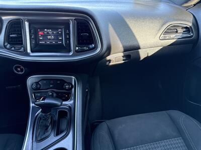2015 Dodge Challenger SXT   - Photo 20 - South Sioux City, NE 68776