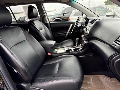 2012 Toyota Highlander   - Photo 20 - South Sioux City, NE 68776
