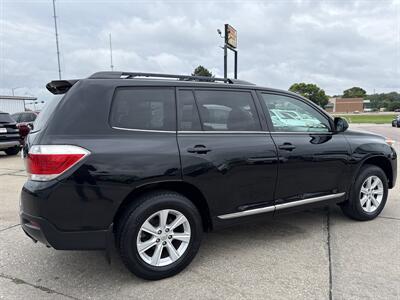 2012 Toyota Highlander   - Photo 8 - South Sioux City, NE 68776