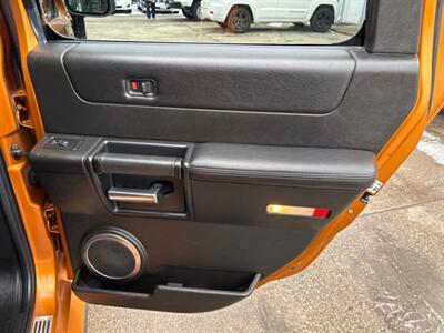 2006 Hummer H2   - Photo 26 - South Sioux City, NE 68776