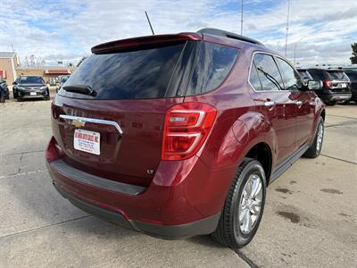 2017 Chevrolet Equinox LT   - Photo 5 - South Sioux City, NE 68776