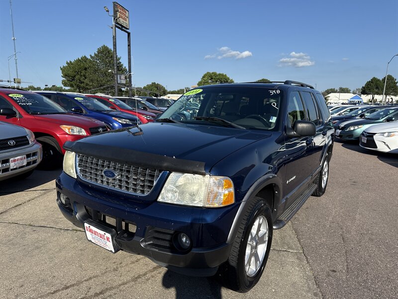 2004 Ford Explorer XLT   - Photo 1 - South Sioux City, NE 68776