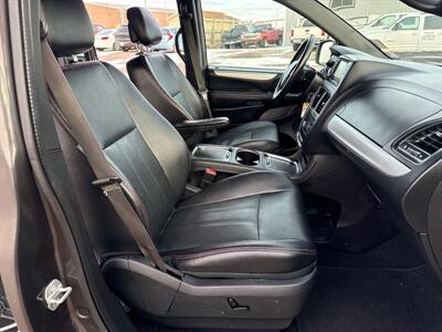 2016 Dodge Grand Caravan R/T   - Photo 20 - South Sioux City, NE 68776