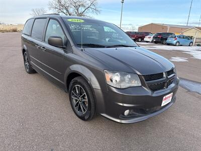 2016 Dodge Grand Caravan R/T   - Photo 11 - South Sioux City, NE 68776
