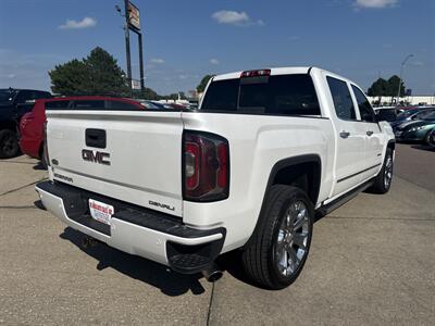 2017 GMC Sierra 1500 Denali   - Photo 7 - South Sioux City, NE 68776