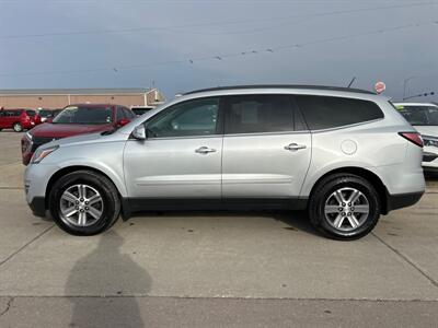 2016 Chevrolet Traverse LT   - Photo 2 - South Sioux City, NE 68776
