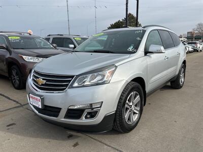 2016 Chevrolet Traverse LT   - Photo 1 - South Sioux City, NE 68776