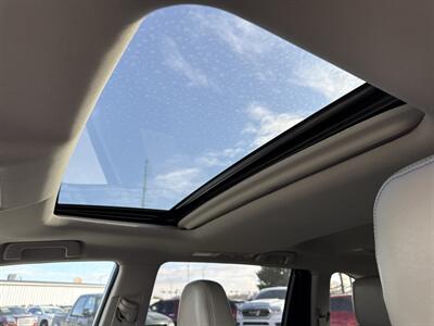 2017 Toyota Highlander XLE   - Photo 33 - South Sioux City, NE 68776