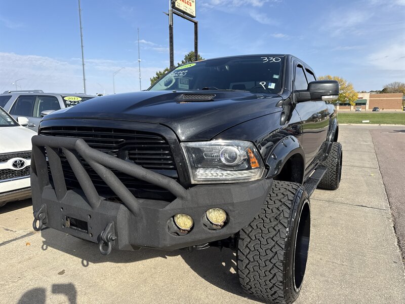 2018 RAM 1500 Sport   - Photo 1 - South Sioux City, NE 68776