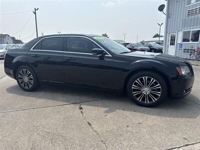 2012 Chrysler 300 Series S V6   - Photo 8 - South Sioux City, NE 68776