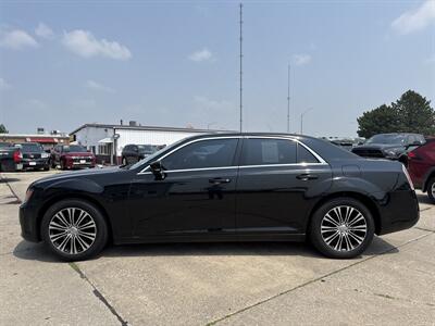 2012 Chrysler 300 Series S V6   - Photo 2 - South Sioux City, NE 68776