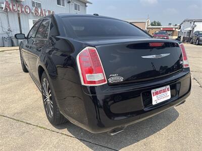 2012 Chrysler 300 Series S V6   - Photo 4 - South Sioux City, NE 68776