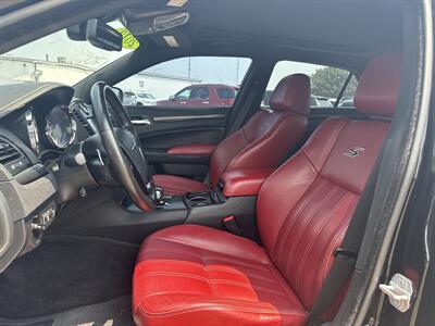 2012 Chrysler 300 Series S V6   - Photo 12 - South Sioux City, NE 68776