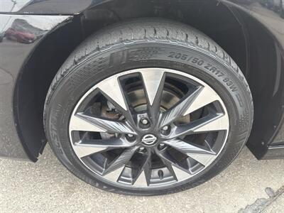 2018 Nissan Sentra SR   - Photo 13 - South Sioux City, NE 68776