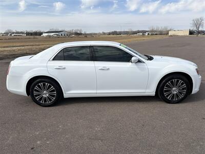 2014 Chrysler 300 Series S   - Photo 9 - South Sioux City, NE 68776
