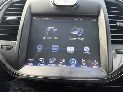 2014 Chrysler 300 Series S   - Photo 33 - South Sioux City, NE 68776