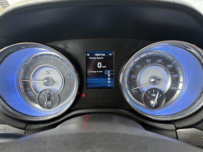 2014 Chrysler 300 Series S   - Photo 28 - South Sioux City, NE 68776