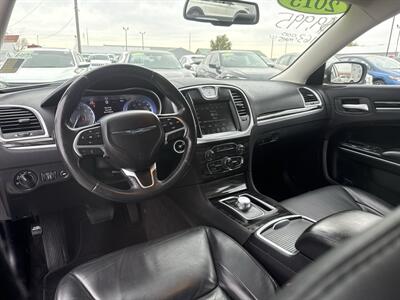 2015 Chrysler 300 Limited   - Photo 25 - South Sioux City, NE 68776