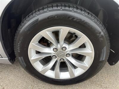 2015 Chrysler 300 Limited   - Photo 14 - South Sioux City, NE 68776