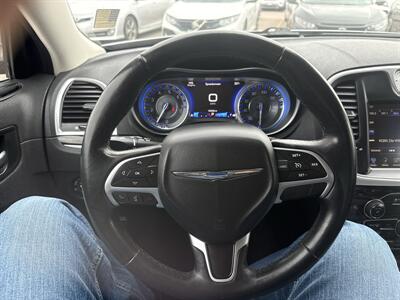 2015 Chrysler 300 Limited   - Photo 26 - South Sioux City, NE 68776