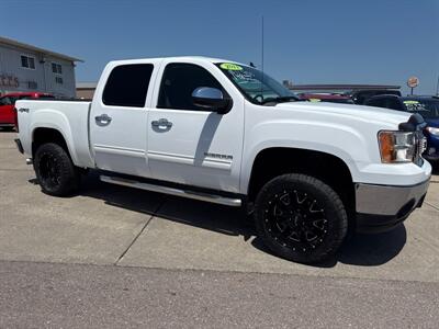 2011 GMC Sierra 1500 SLT   - Photo 10 - South Sioux City, NE 68776