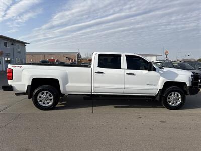 2015 Chevrolet Silverado 3500HD LT   - Photo 10 - South Sioux City, NE 68776