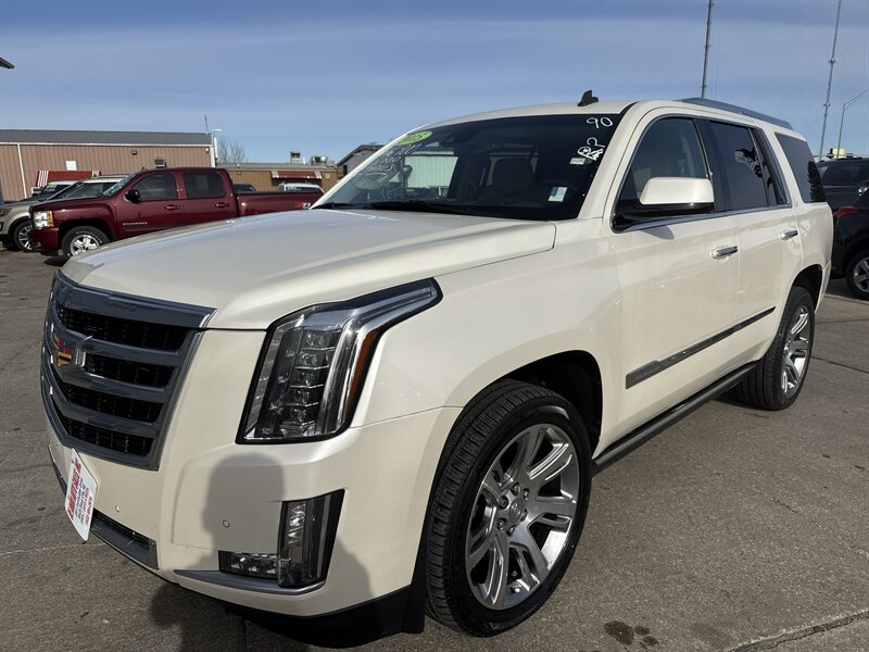 2015 Cadillac Escalade Premium   - Photo 1 - South Sioux City, NE 68776