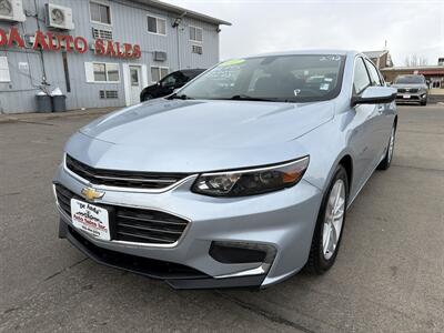 2017 Chevrolet Malibu LT   - Photo 1 - South Sioux City, NE 68776