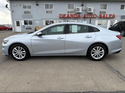 2017 Chevrolet Malibu LT   - Photo 3 - South Sioux City, NE 68776