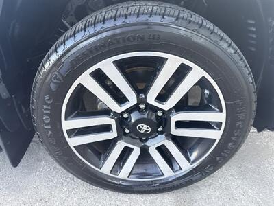 2017 Toyota 4Runner Limited   - Photo 15 - South Sioux City, NE 68776
