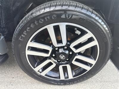2017 Toyota 4Runner Limited   - Photo 14 - South Sioux City, NE 68776