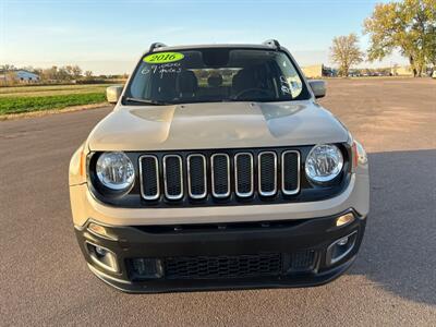 2016 Jeep Renegade Latitude   - Photo 8 - South Sioux City, NE 68776