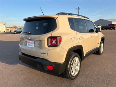 2016 Jeep Renegade Latitude   - Photo 5 - South Sioux City, NE 68776