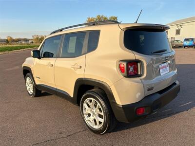 2016 Jeep Renegade Latitude   - Photo 3 - South Sioux City, NE 68776