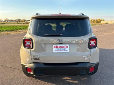 2016 Jeep Renegade Latitude   - Photo 4 - South Sioux City, NE 68776