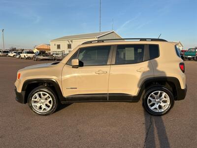 2016 Jeep Renegade Latitude   - Photo 2 - South Sioux City, NE 68776