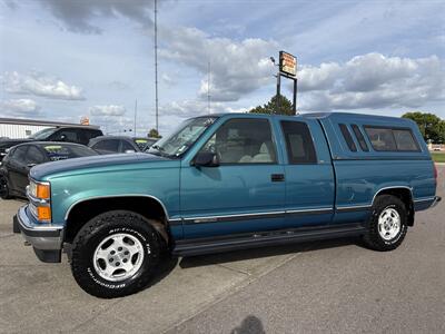 1997 Chevrolet K1500 Cheyenne   - Photo 2 - South Sioux City, NE 68776