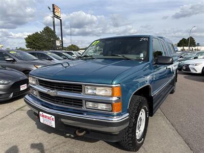 1997 Chevrolet K1500 Cheyenne   - Photo 1 - South Sioux City, NE 68776