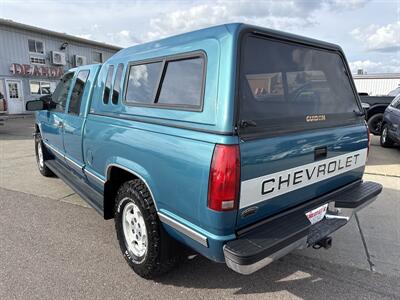 1997 Chevrolet K1500 Cheyenne   - Photo 5 - South Sioux City, NE 68776