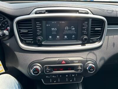2019 Kia Sorento LX Plus V6   - Photo 21 - South Sioux City, NE 68776