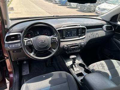 2019 Kia Sorento LX Plus V6   - Photo 14 - South Sioux City, NE 68776