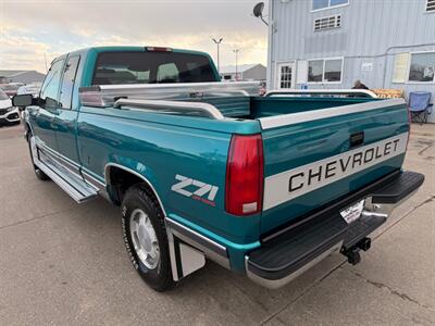 1996 Chevrolet K1500 Cheyenne 2dr K1500 Cheyenne - Photo 7 - South Sioux City, NE 68776