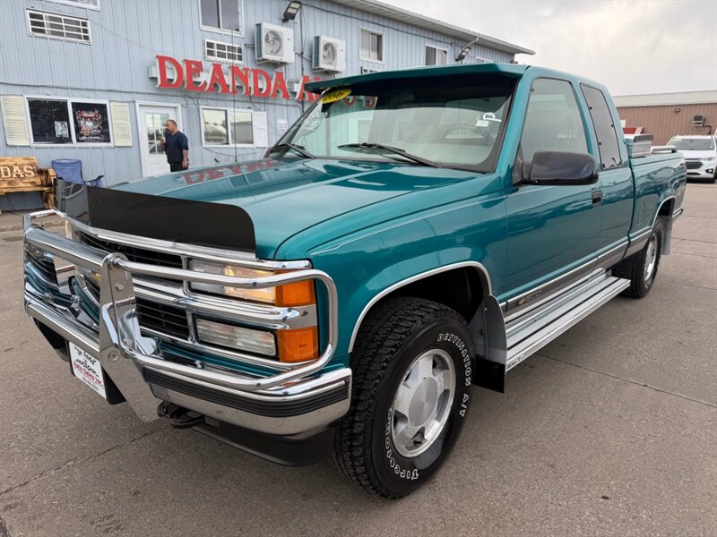 1996 Chevrolet K1500 Cheyenne 2dr K1500 Cheyenne   - Photo 1 - South Sioux City, NE 68776
