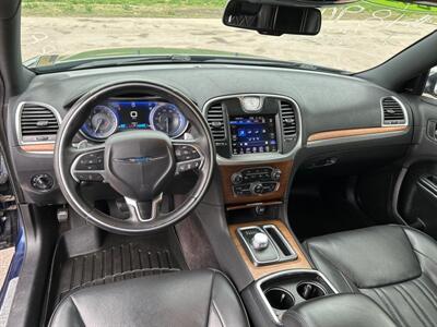 2016 Chrysler 300C Platinum   - Photo 15 - South Sioux City, NE 68776