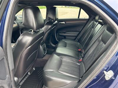 2016 Chrysler 300C Platinum   - Photo 13 - South Sioux City, NE 68776