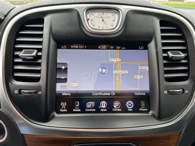 2016 Chrysler 300C Platinum   - Photo 22 - South Sioux City, NE 68776